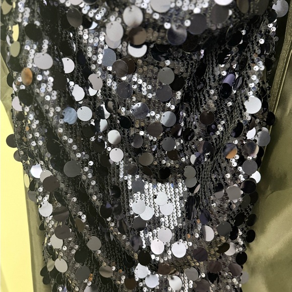 Elegant Strapless Sequin Dress in Blue - Picture 12 of 13